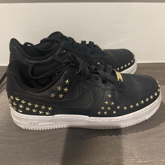 Nike Air Force Ones Studded - Picture 3 of 4